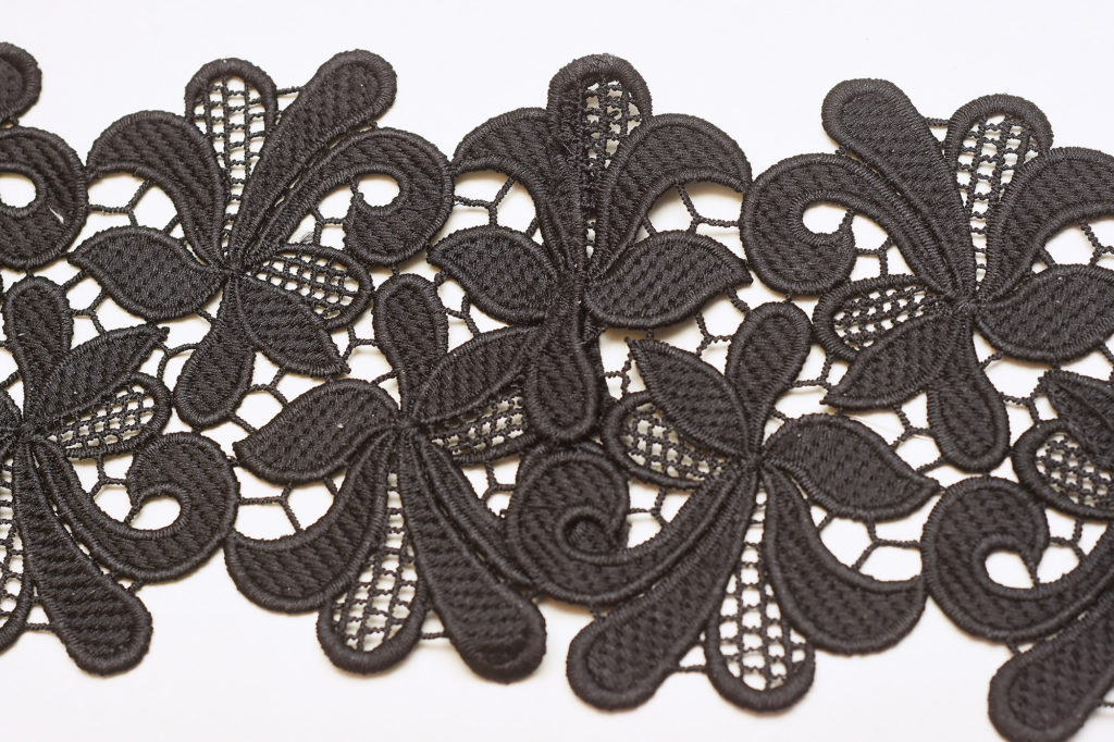 How to make a detachable collar