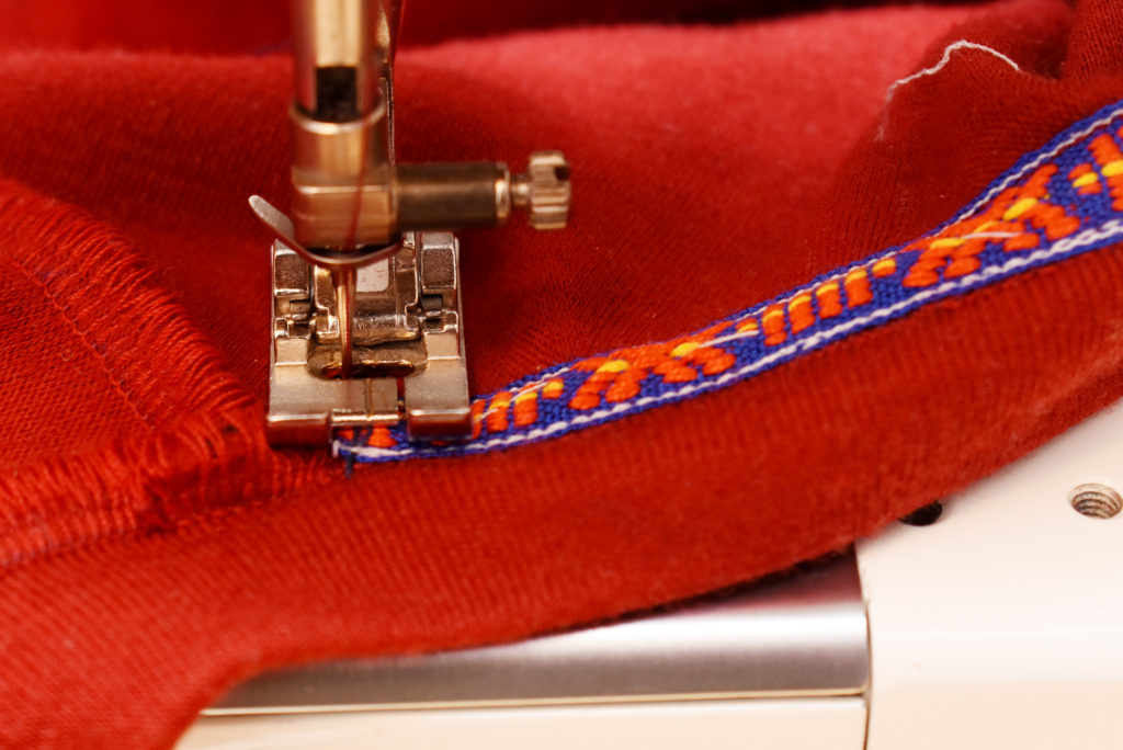 Twill tape neckline tutorial