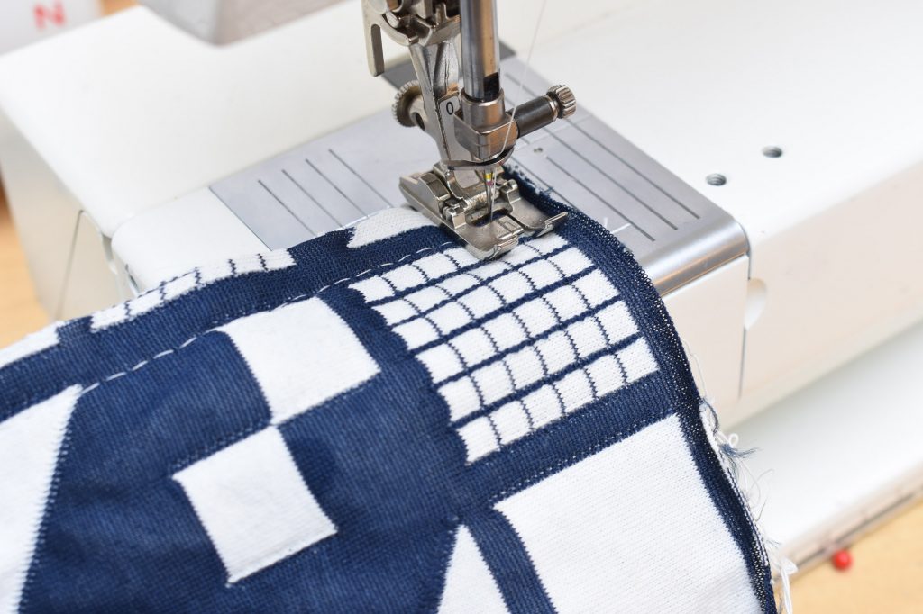 A simple way to add pockets to cardigan. Can be done using a sewing machine